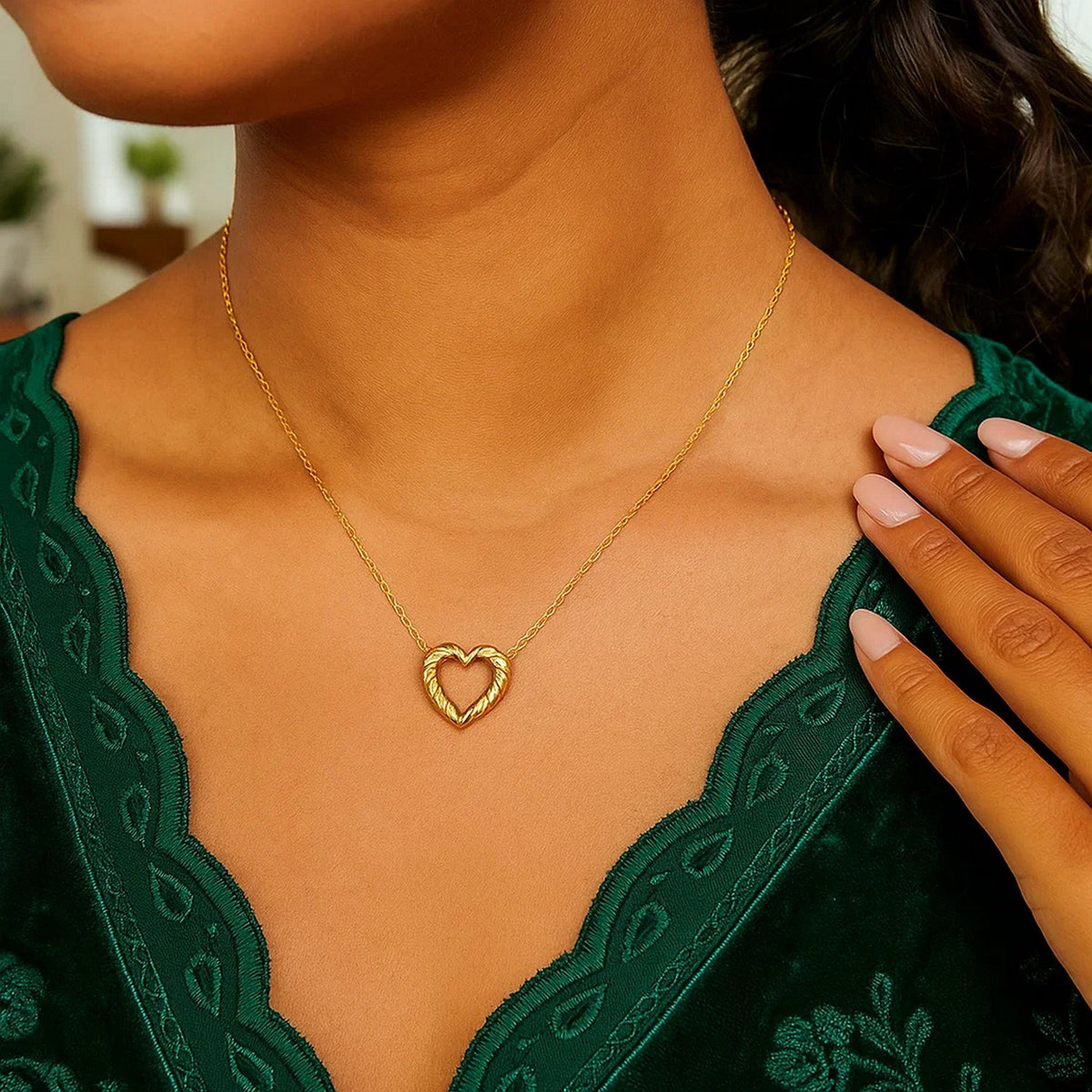 14K Yellow Gold Braided Open Heart Necklace, view 4