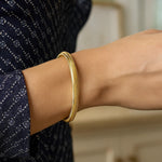 14K Yellow Gold Medium Stretch Mesh Bracelet (5.40 mm), view 5