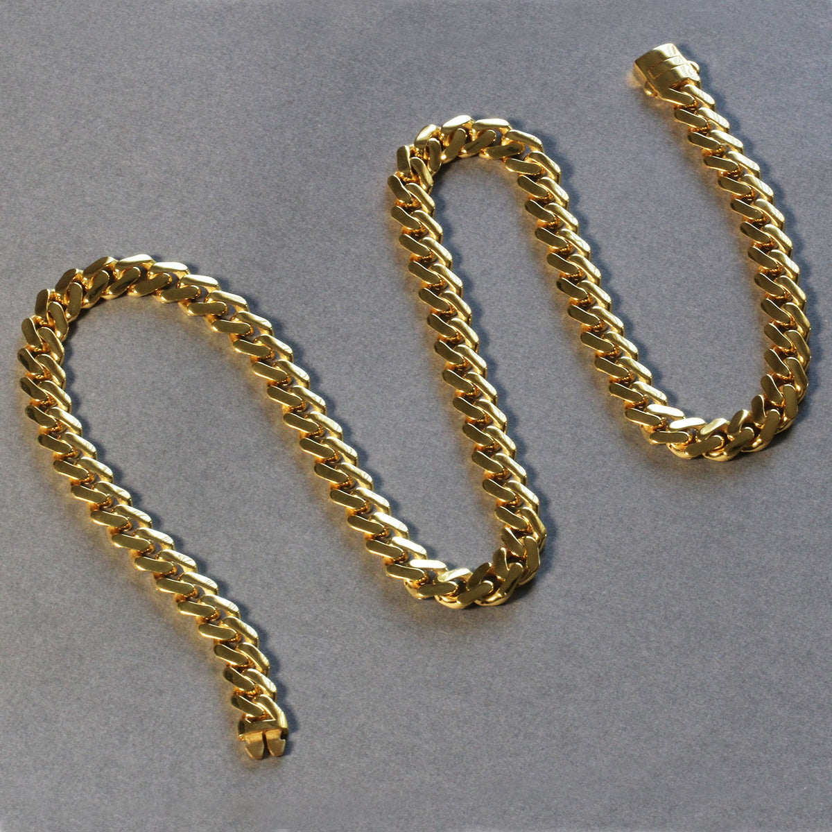 14K Yellow Gold 22 inch Polished Curb Chain Necklace, view 4