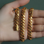 14K Yellow Gold 22 inch Polished Curb Chain Necklace, view 7