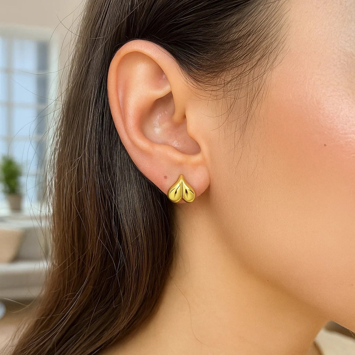14K Yellow Gold Puffed Bubble Heart Stud Earrings, view 3