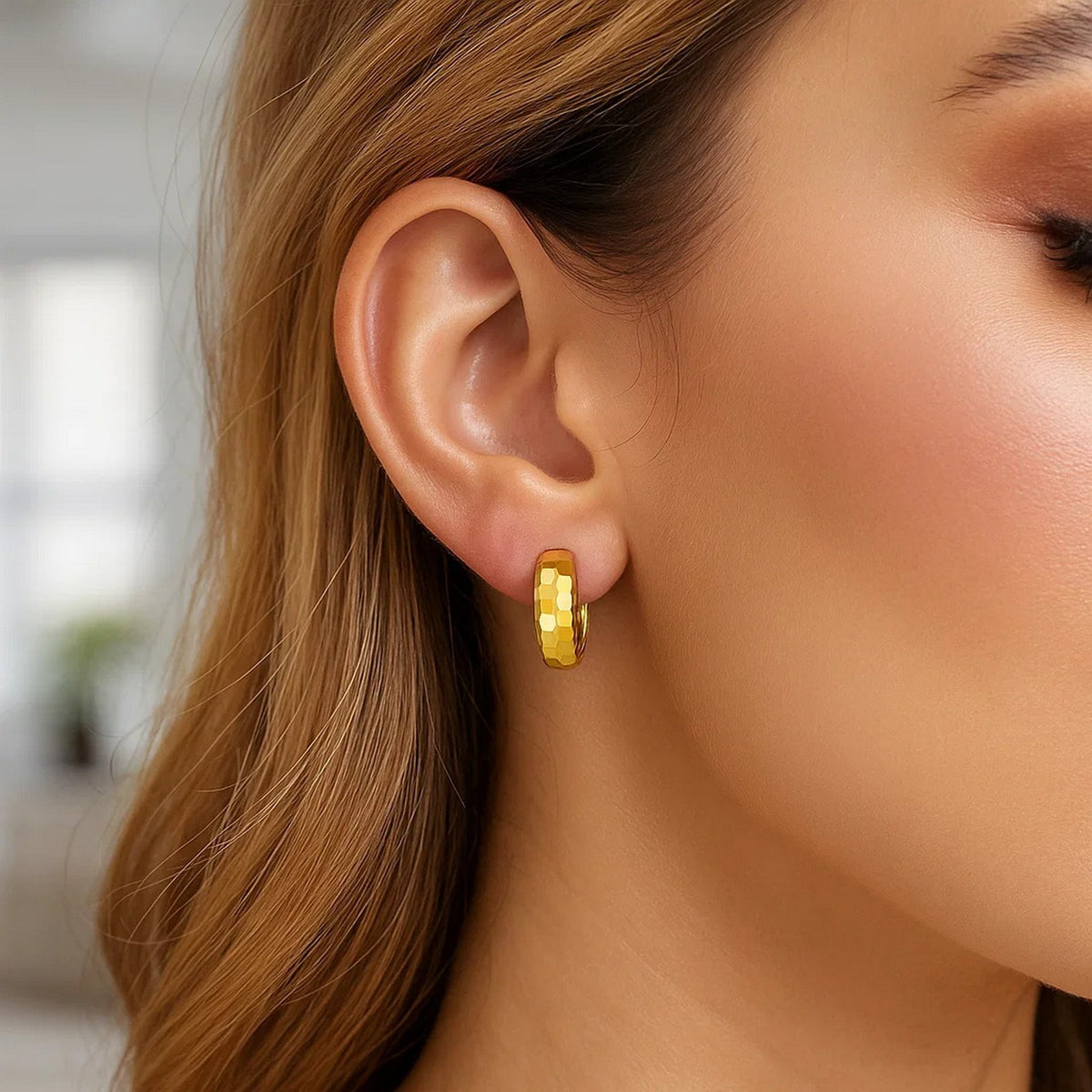 14K Yellow Gold Checkerboard Huggie Hoop Earrings, view 4