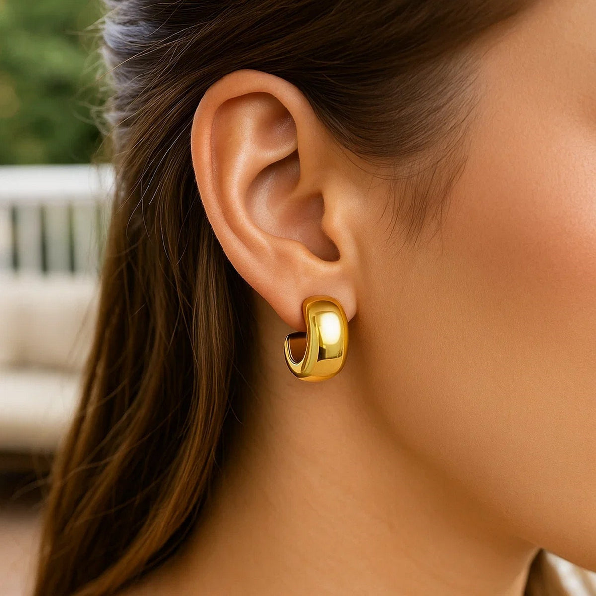 14K Yellow Gold Polished C Hoop Huggie Earrings, view 2