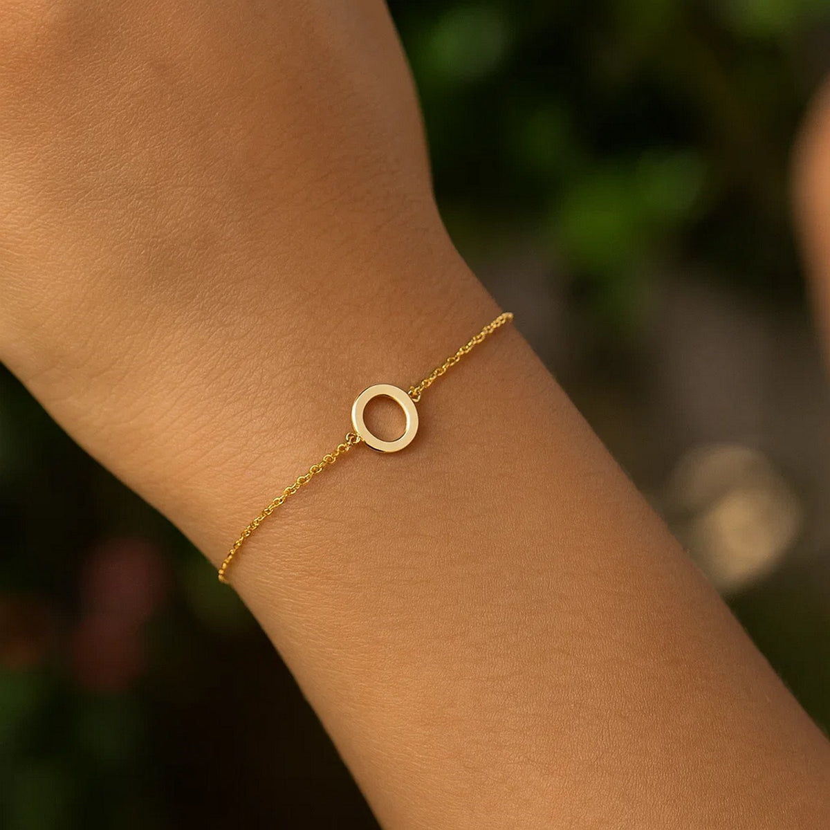 14K Yellow Gold Mini Initial O Bracelet, view 7