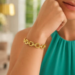 Textured Oval Link Bracelet in 14K Yellow Gold (8.70 mm), view 2