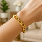 Textured Oval Link Bracelet in 14K Yellow Gold (8.70 mm), view 4