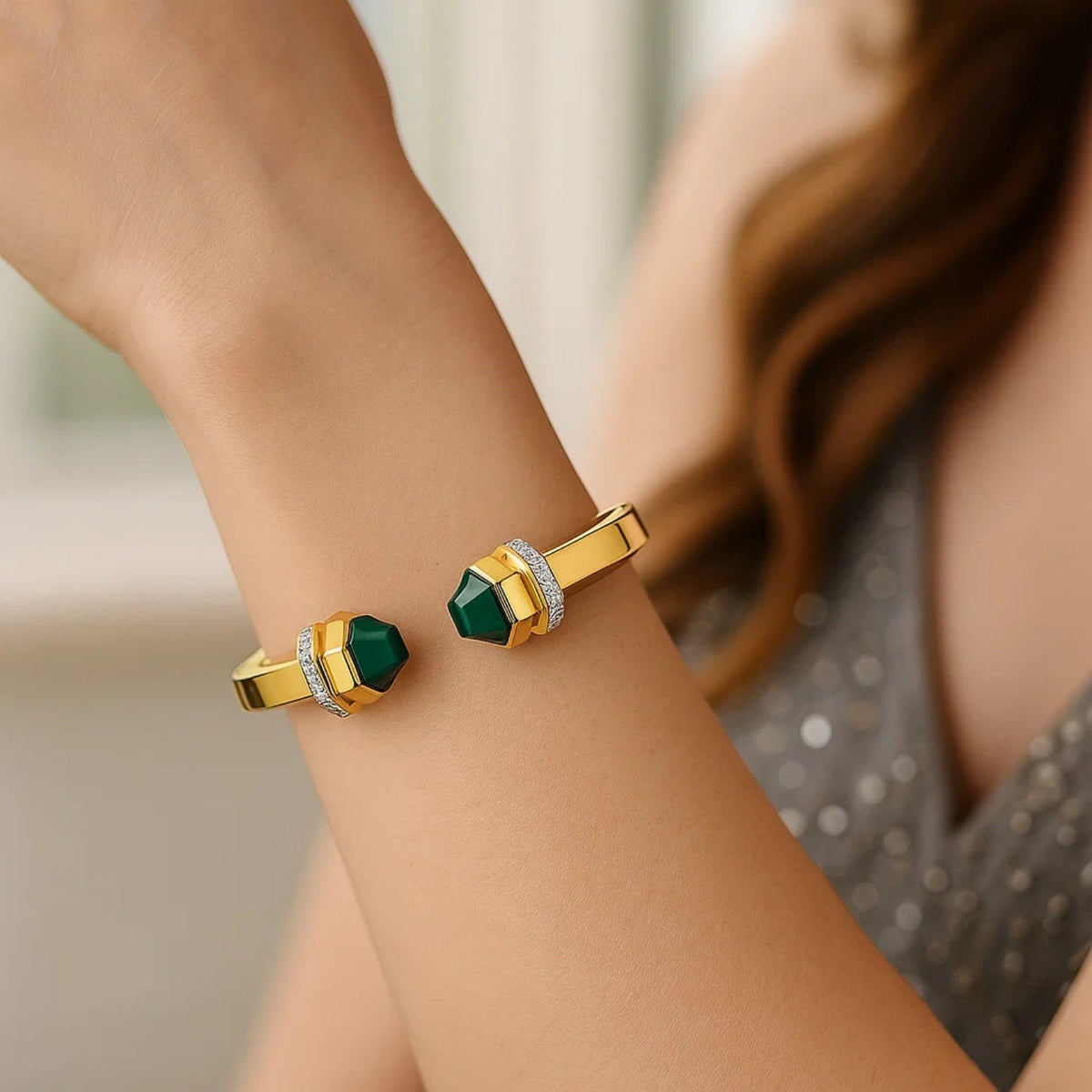 14K Yellow Gold Green Pyramid Art Deco Cuff Bangle (10.70 mm), view 5