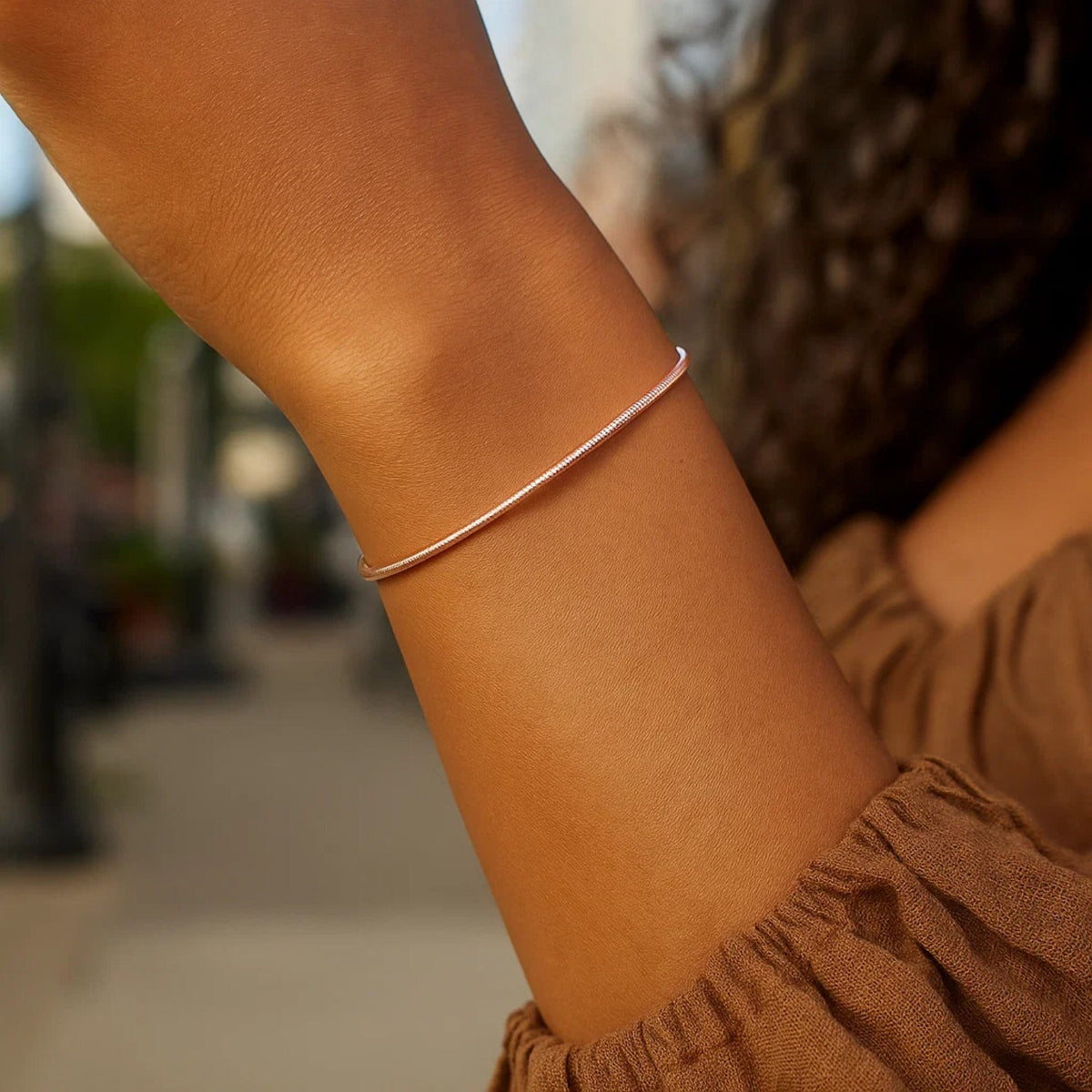 14K Rose Gold Diamond Cut Stack Bangle Bracelet (1.80 mm), view 4