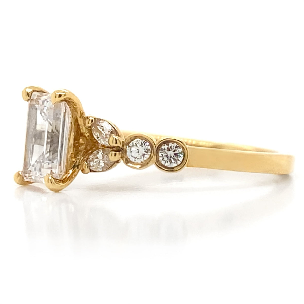 Ritani Yellow 18 Karat Gold Diamond Engagement Ring Mounting Size 6.5 * - view 2