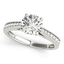  14k White Gold Antique Style Graduagted Diamond Engagement Ring (1 1/8 cttw) - Diamond Designs