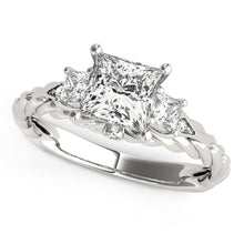  14k White Gold Princess Cut 3 Stone Antique Style Diamond Ring (1 1/8 cttw)